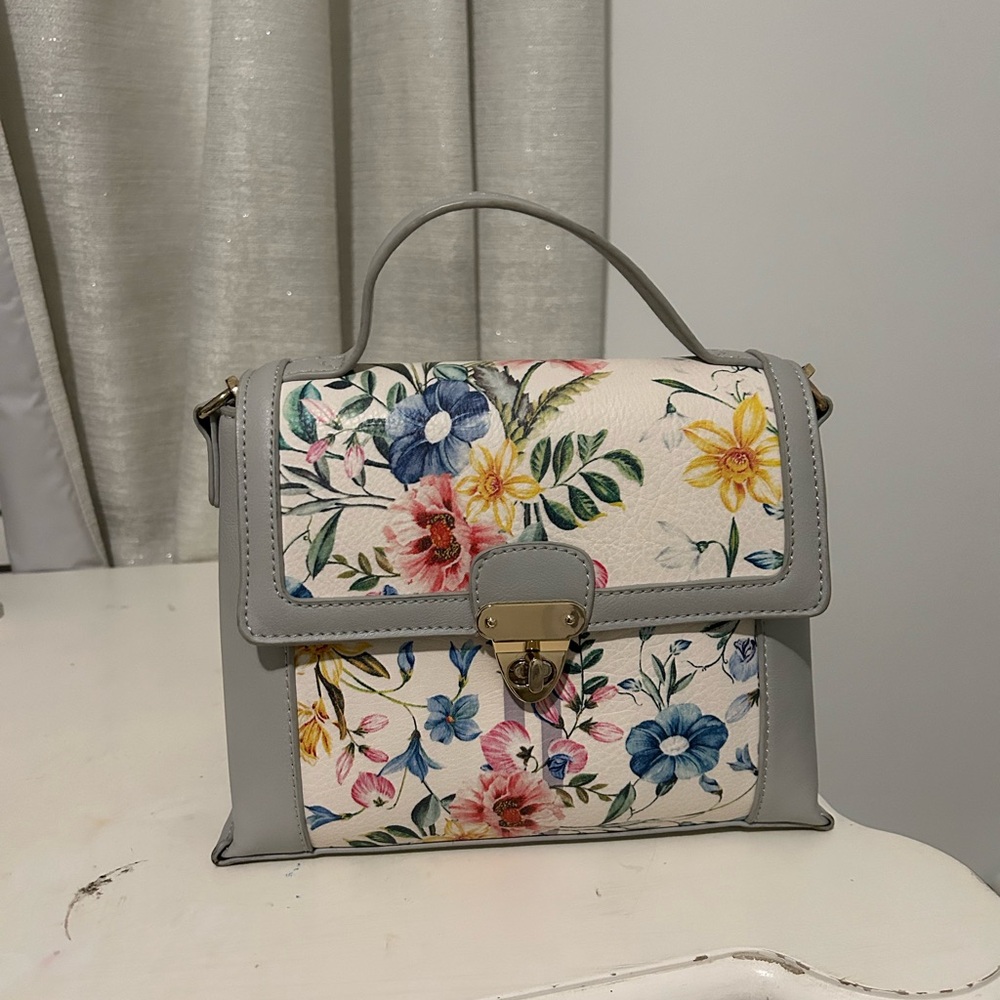 Flower them purse
